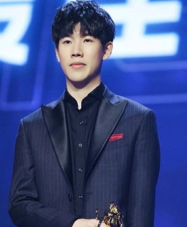 【前瞻】2025LPL春季赛 EDG vs ES，EDG盼取胜重回第二